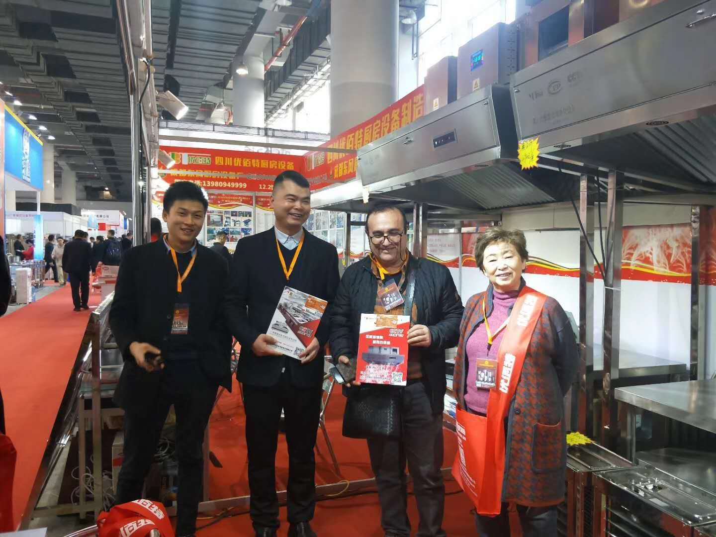 芭乐APP下载污25届广州酒店芭乐视频官网下载在线播放设备中展芭乐视频官网下载在线播放油烟净化一体机照片4