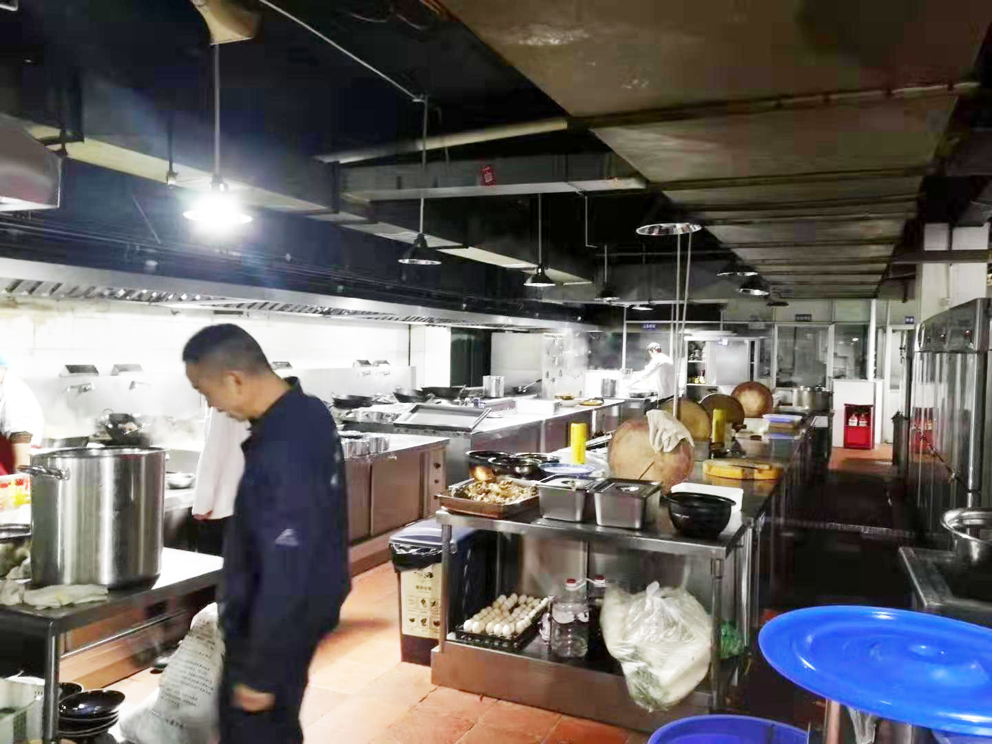 学校芭乐视频官网下载在线播放设备