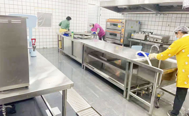 食堂芭乐视频官网下载在线播放设备1