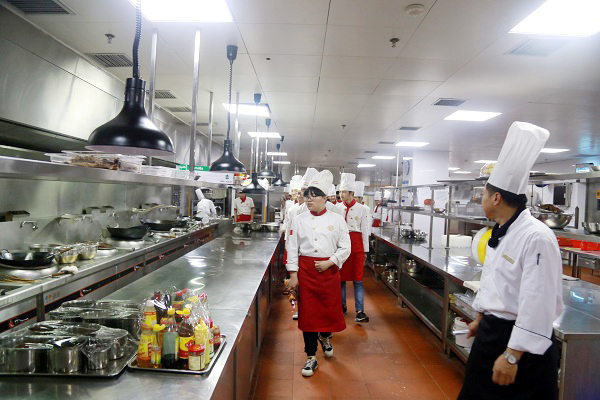 酒店芭乐视频官网下载在线播放设备