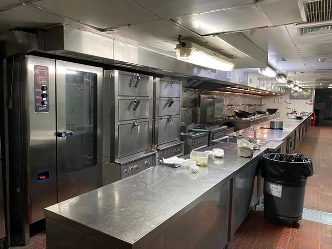 食堂芭乐视频官网下载在线播放设备