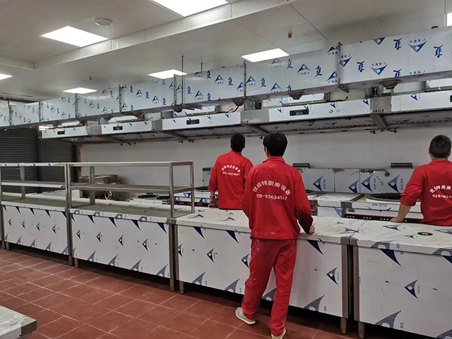 食堂芭乐视频官网下载在线播放设备