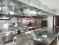 四川大型食堂芭乐视频官网下载在线播放设备生产厂家和你聊聊选购商用厨具的原则